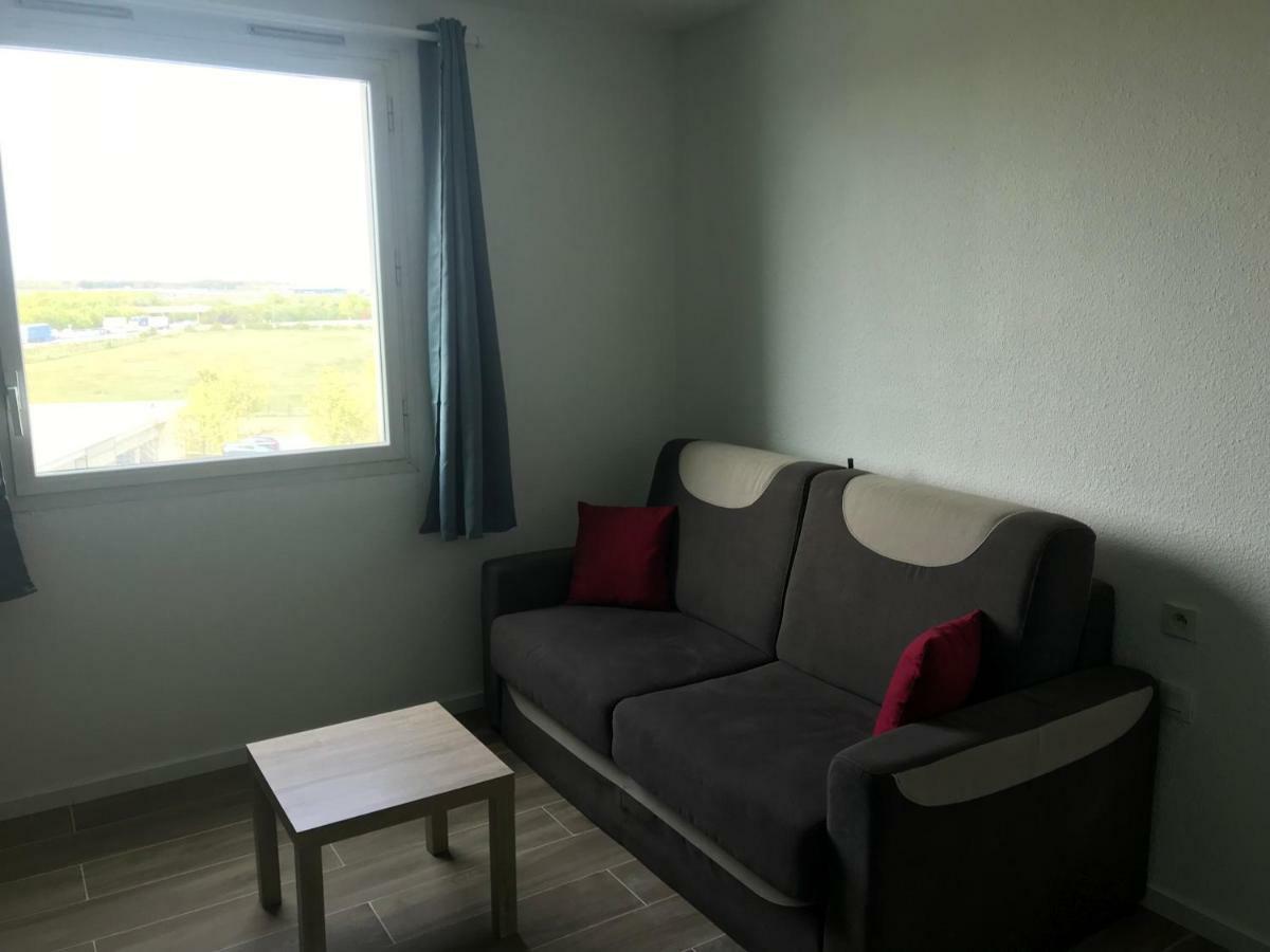Appartement Futuroscope-P' Чассенеуил-Ду-Поитоу Экстерьер фото